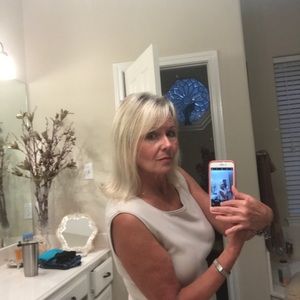 Meet your Posher, Rhonda